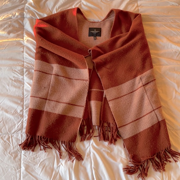 Bohemian Burnt Orange American Eagle Poncho Jacket with Fringe One Size - Picture 1 of 4